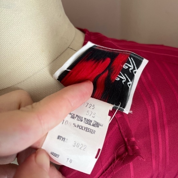 Enchanted Vintage 1970s Magenta Striped Dress – Deadstock with Tags (Ohrbach’s) - Picture 8 of 10